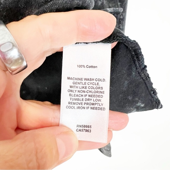 TREASURE & BOND BLACK AEROSMITH GRAPHIC LONG SLEEVE T-SHIRT WOMENS MEDIUM - Picture 6 of 7